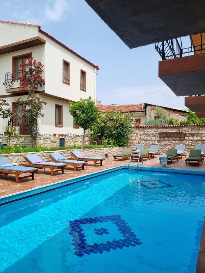 Sezgin Boutique Hotel Kusadasi Luaran gambar