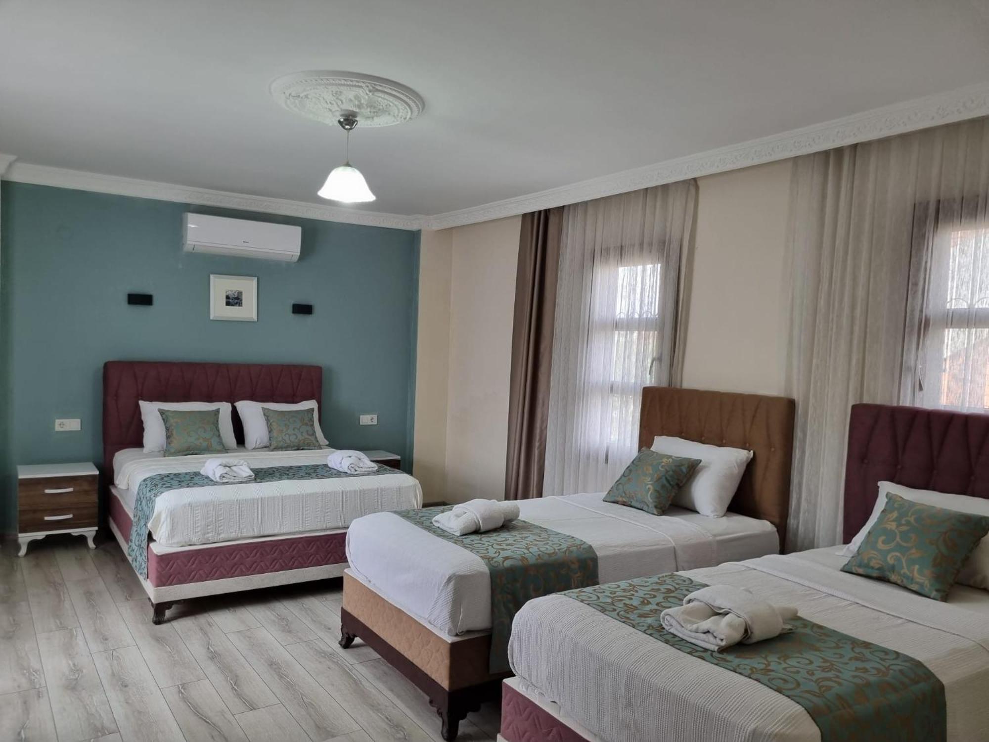 Sezgin Boutique Hotel Kusadasi Luaran gambar