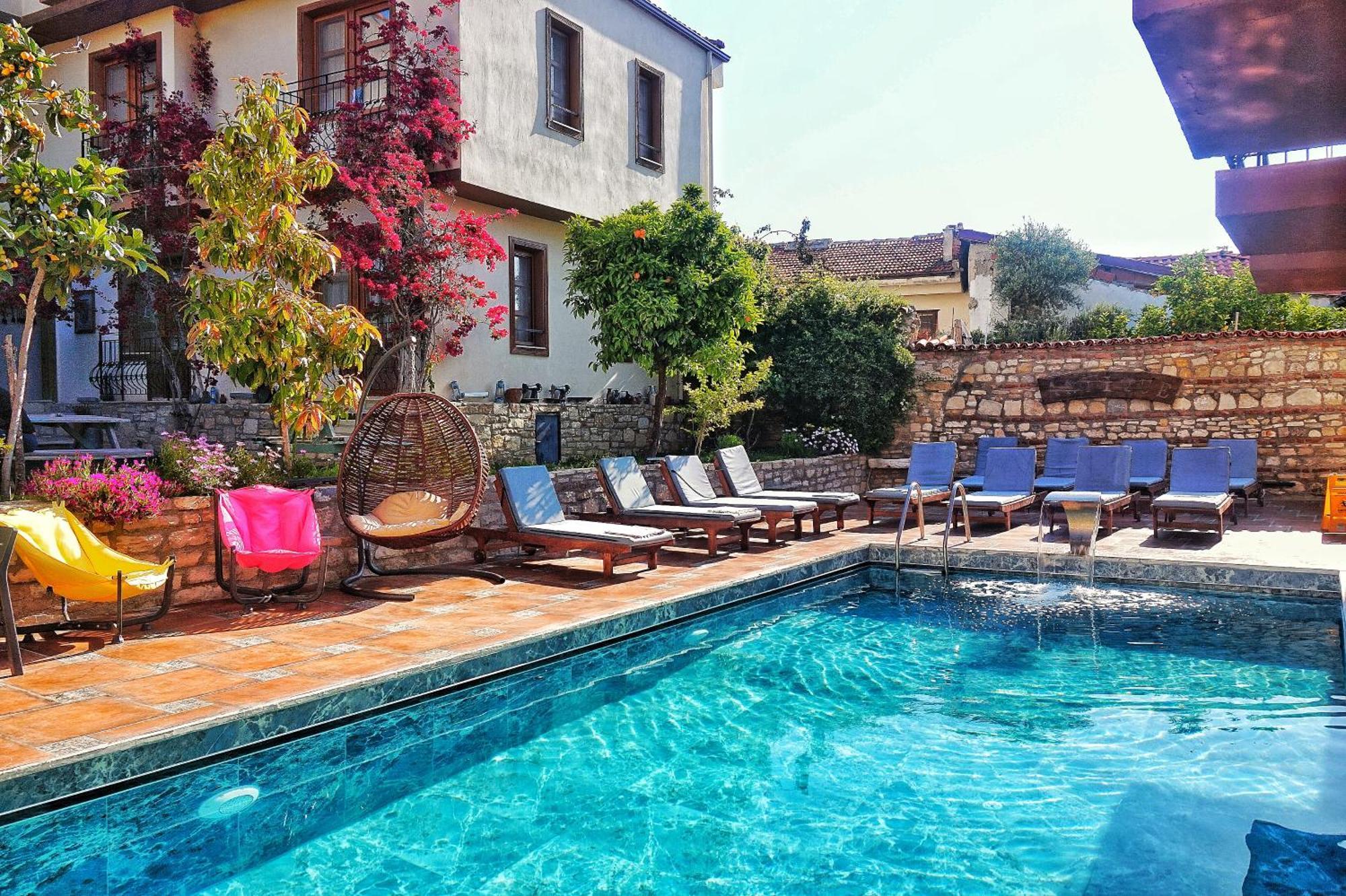 Sezgin Boutique Hotel Kusadasi Luaran gambar